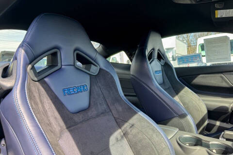 2025 Ford Mustang Dark Horse