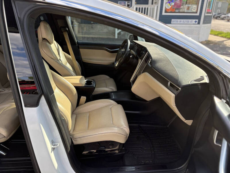 2016 Tesla Model X 90D