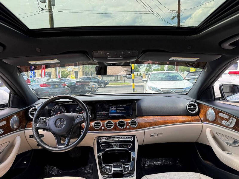 2017 Mercedes-Benz E-Class E 300 4MATIC