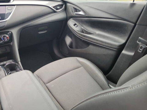 2022 Buick Encore GX Select