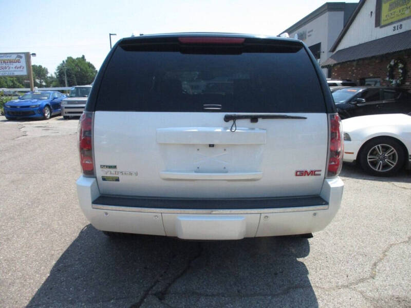 2010 GMC Yukon Denali