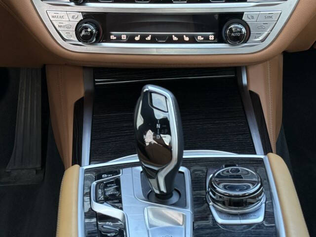 2016 BMW 7 Series 750i xDrive