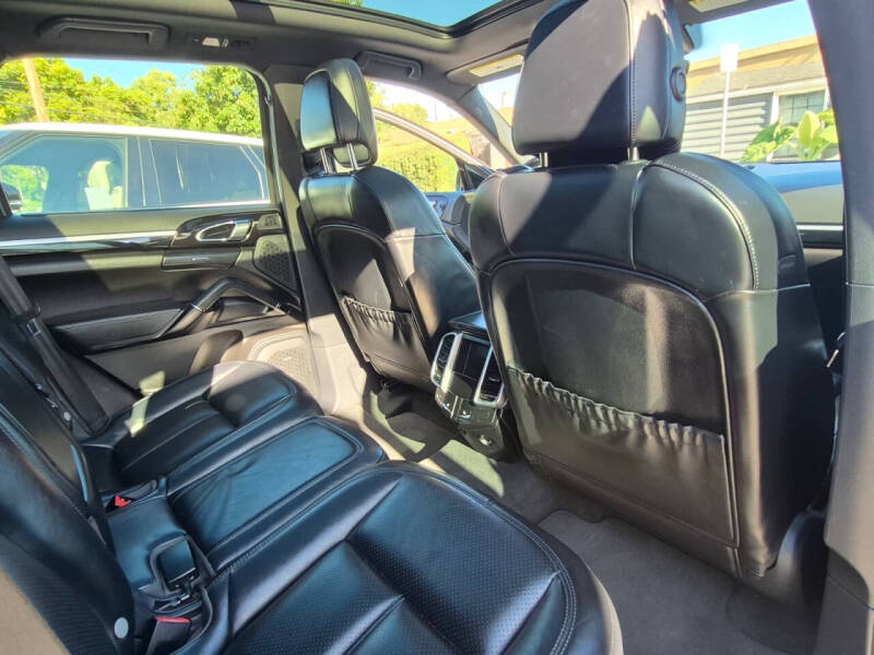 2016 Porsche Cayenne