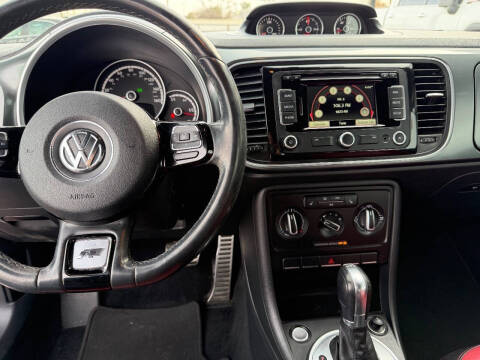 2014 Volkswagen Beetle Convertible R-Line