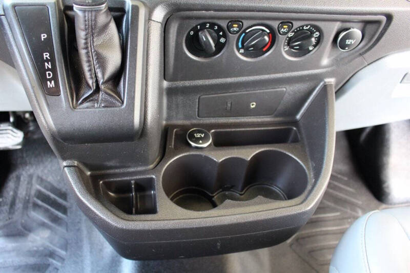 2015 Ford Transit