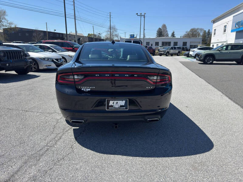 2015 Dodge Charger SXT