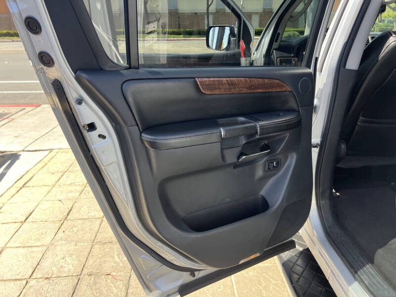 2012 Nissan Armada