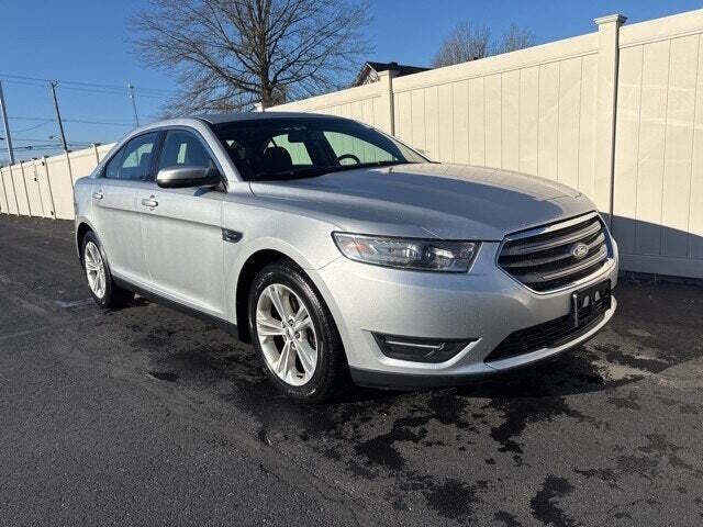2014 Ford Taurus SEL