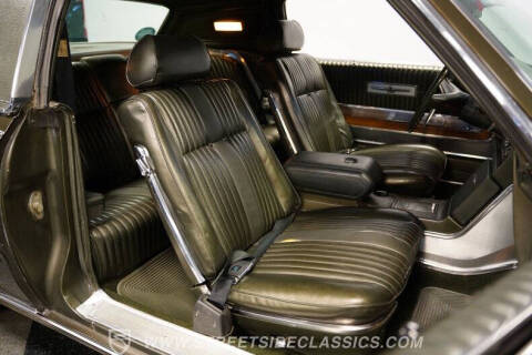 1969 Ford Thunderbird