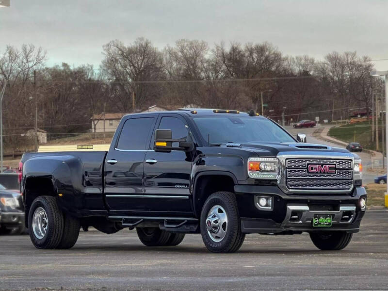 2018 GMC Sierra 3500HD for sale at Greenline Motors, LLC. in Bellevue NE