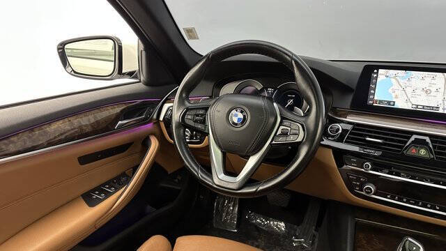 2019 BMW 5 Series 540i