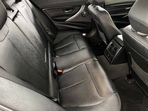 2016 BMW 3 Series 328i xDrive