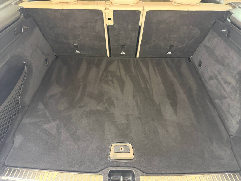 2020 Mercedes-Benz GLC GLC 300