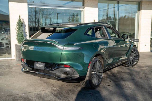 2022 Aston Martin DBX 51