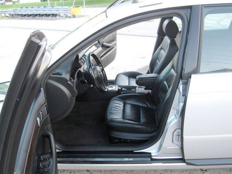 2003 Audi S6 Avant quattro