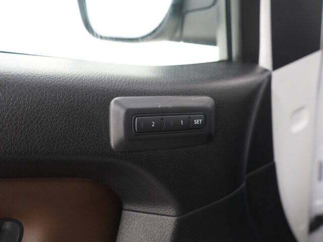 2021 Nissan Titan Platinum Reserve