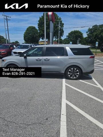 2024 Kia Carnival EX