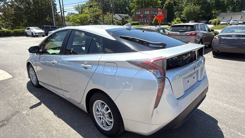 2016 Toyota Prius Two