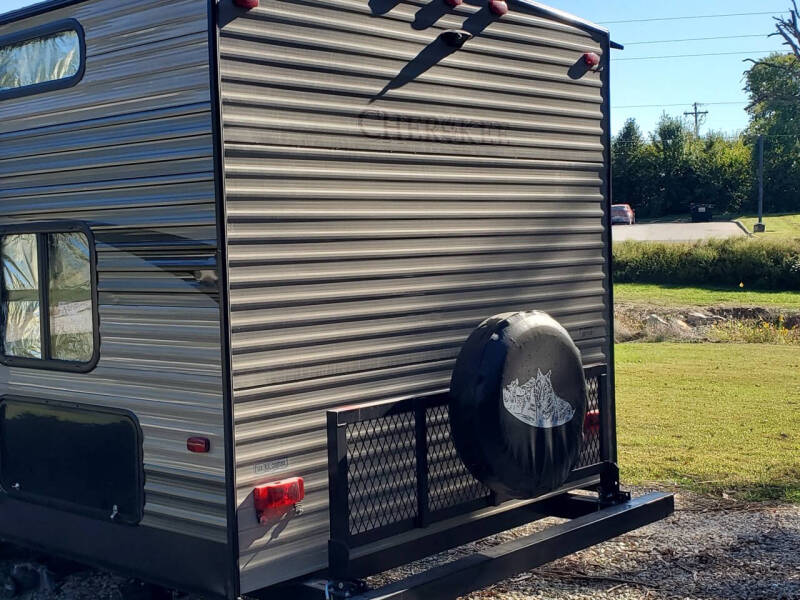 2017 Forest River 284BF Cherokee