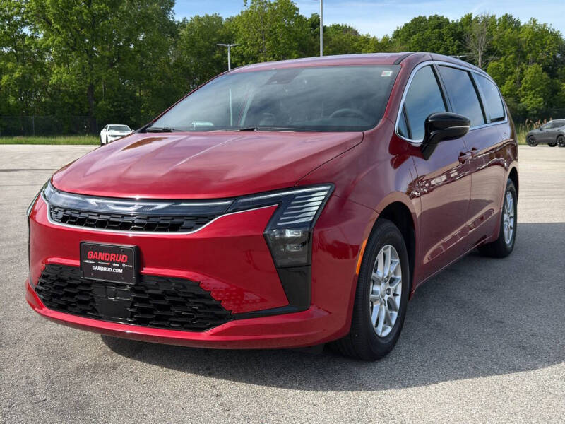 2027 Chrysler Pacifica Select