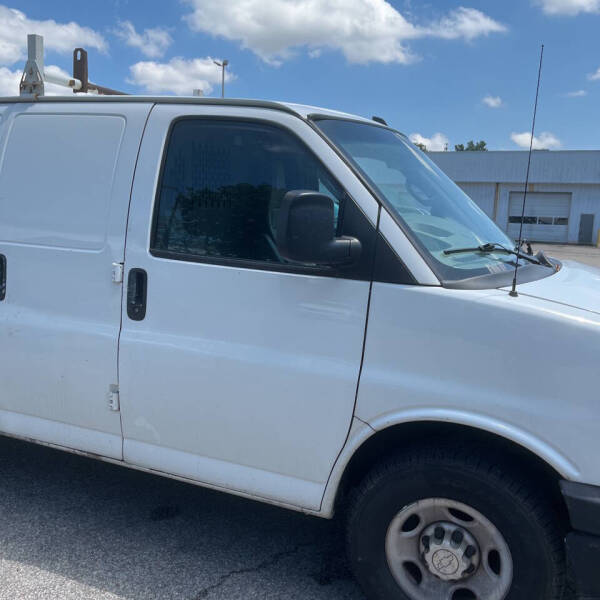 2020 Chevrolet Express 2500