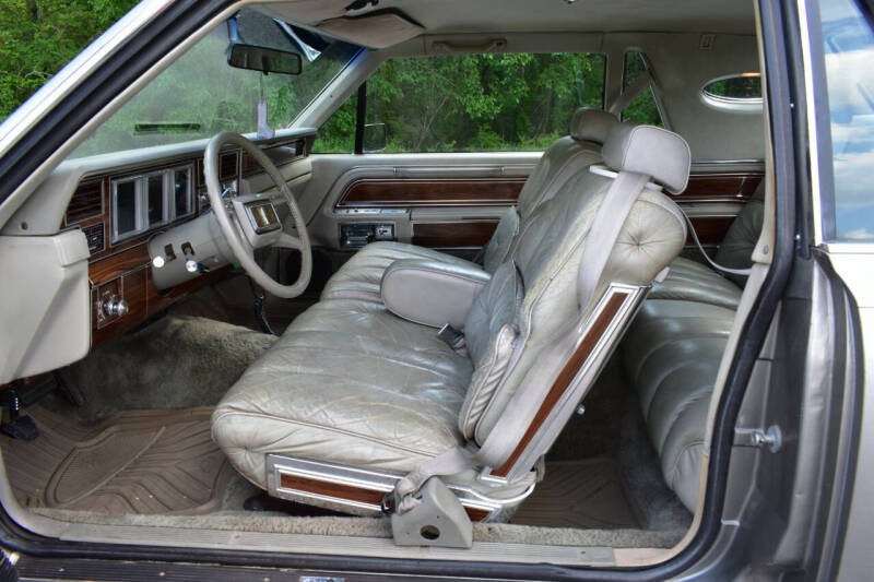1981 Lincoln Mark VI