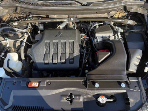 2022 Mitsubishi Eclipse Cross SE Special Edition