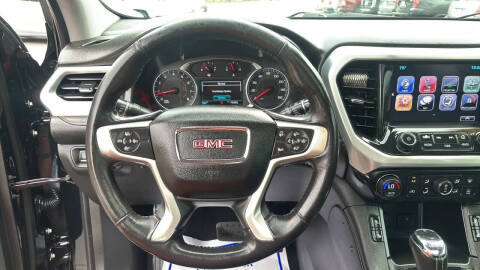 2017 GMC Acadia SLT-1