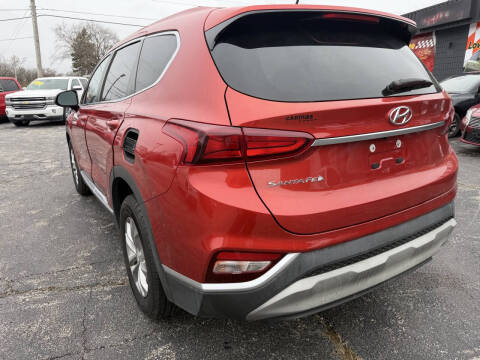 2020 Hyundai Santa Fe SE