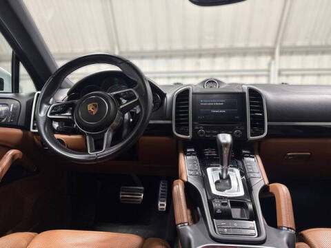 2017 Porsche Cayenne S