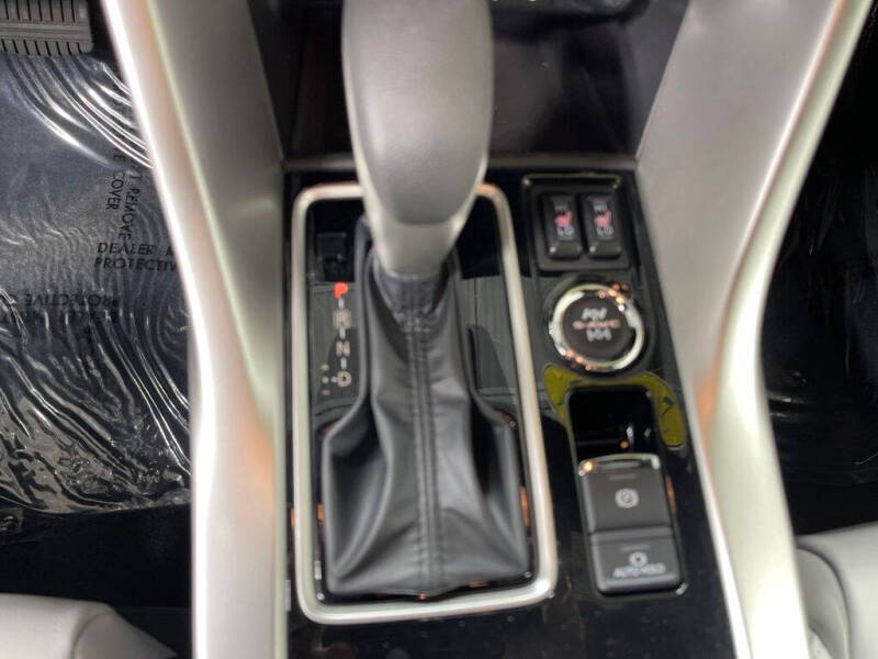 2026 Mitsubishi Eclipse Cross SEL