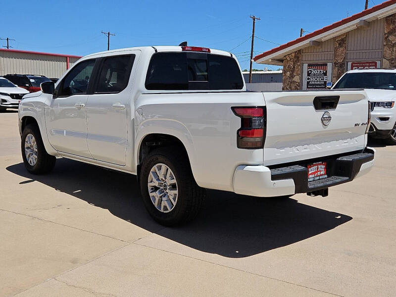 2024 Nissan Frontier