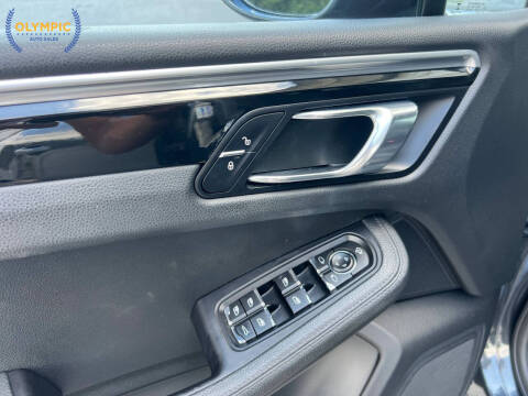 2018 Porsche Macan