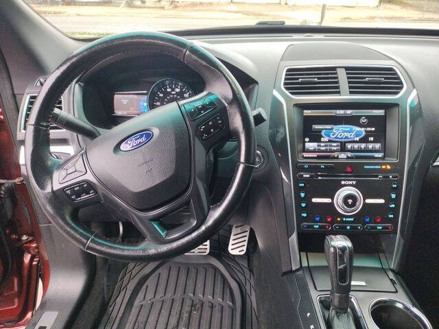 2016 Ford Explorer Sport