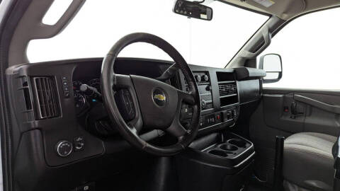 2020 Chevrolet Express 2500