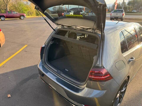 2019 Volkswagen Golf R 4Motion