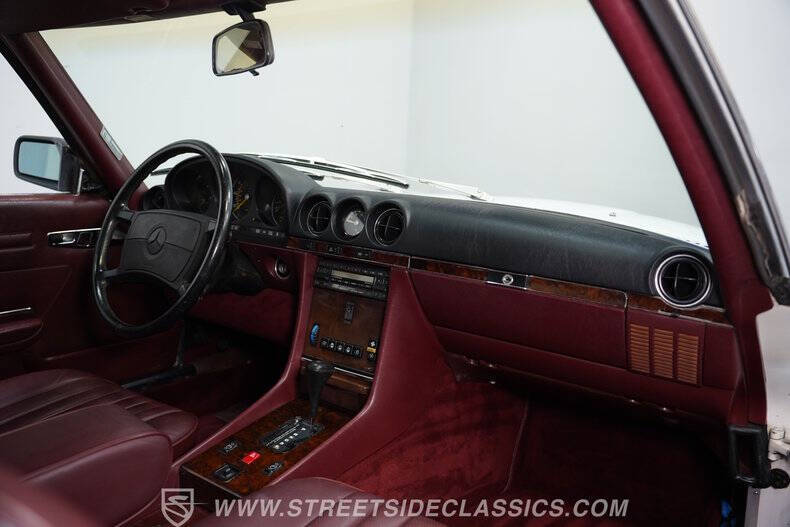 1989 Mercedes-Benz 560-Class 560 SL