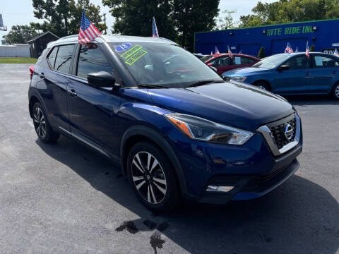 2018 Nissan Kicks SR