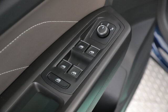 2022 Volkswagen Atlas Cross Sport SE 4Motion