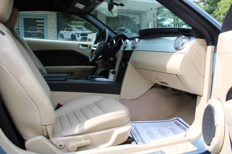 2006 Ford Mustang