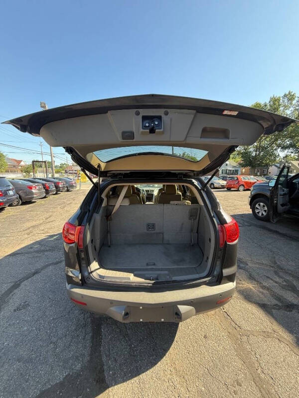 2012 Chevrolet Traverse LT