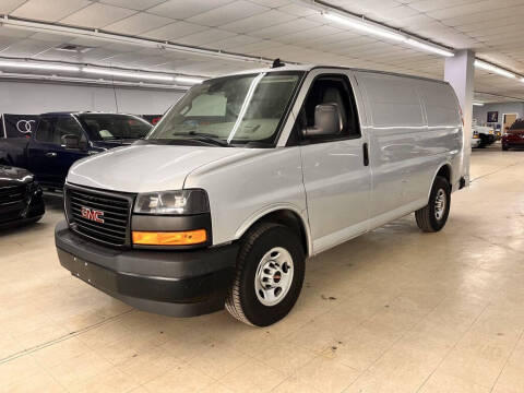 2020 GMC Savana for sale at AUTOTX CAR SALES inc. in North Randall OH