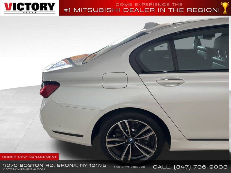 2022 BMW 7 Series 745e xDrive