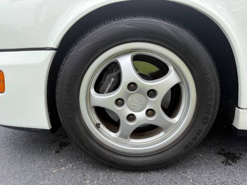 1992 Porsche 911 Carrera 2