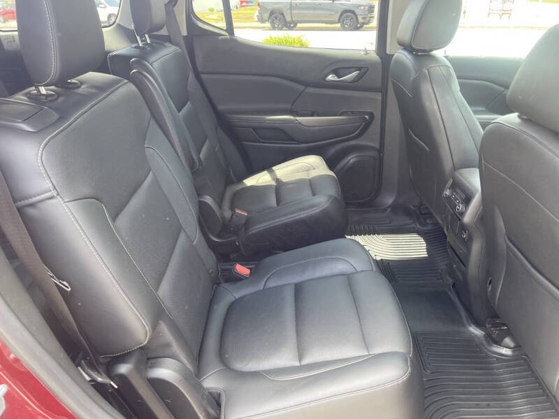 2017 GMC Acadia SLT-1