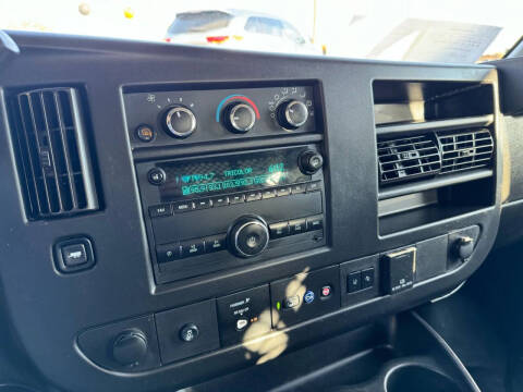 2021 Chevrolet Express 2500