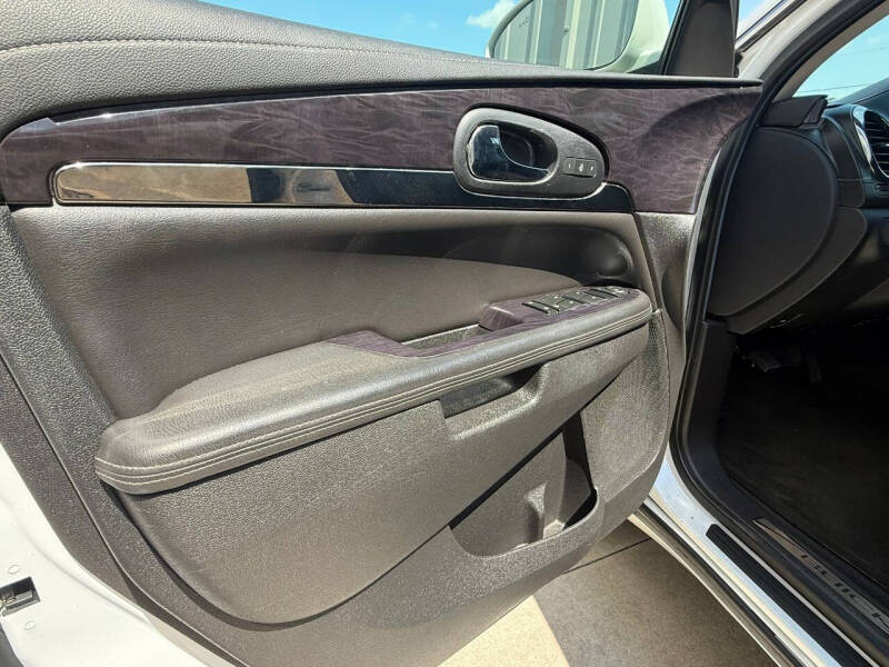 2017 Buick Enclave Leather