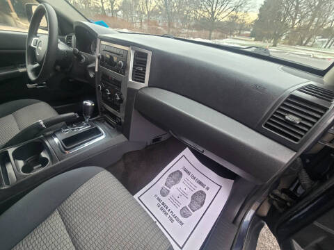 2010 Jeep Grand Cherokee Laredo