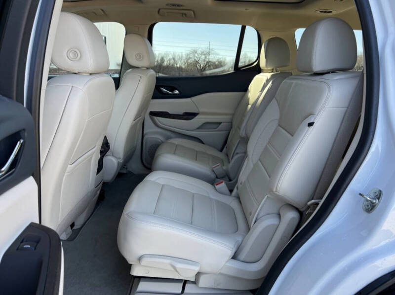 2020 GMC Acadia Denali