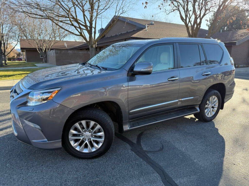 2015 Lexus GX Base's photo